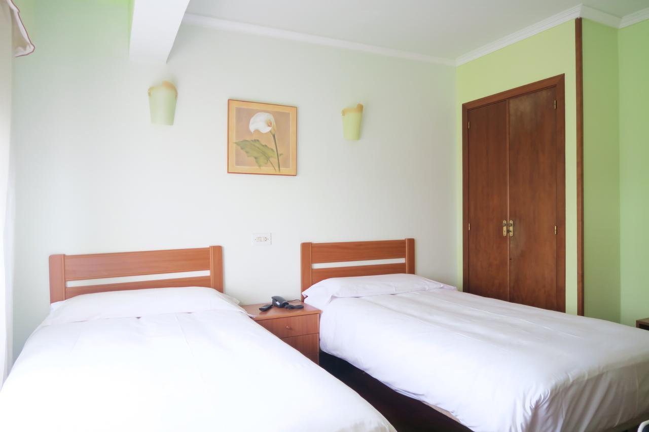 Hotel Camino Do Mar Urdilde Екстер'єр фото
