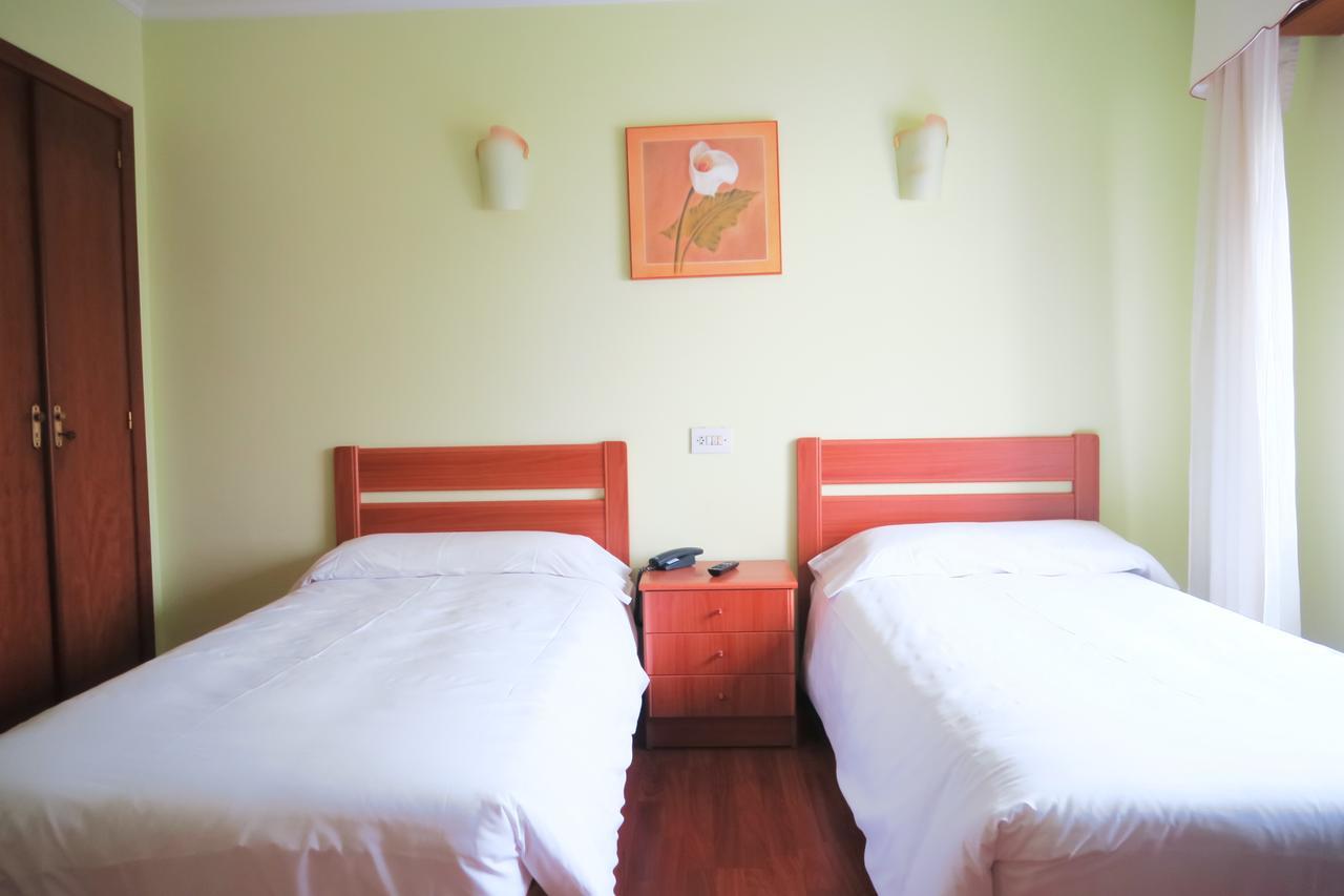 Hotel Camino Do Mar Urdilde Екстер'єр фото